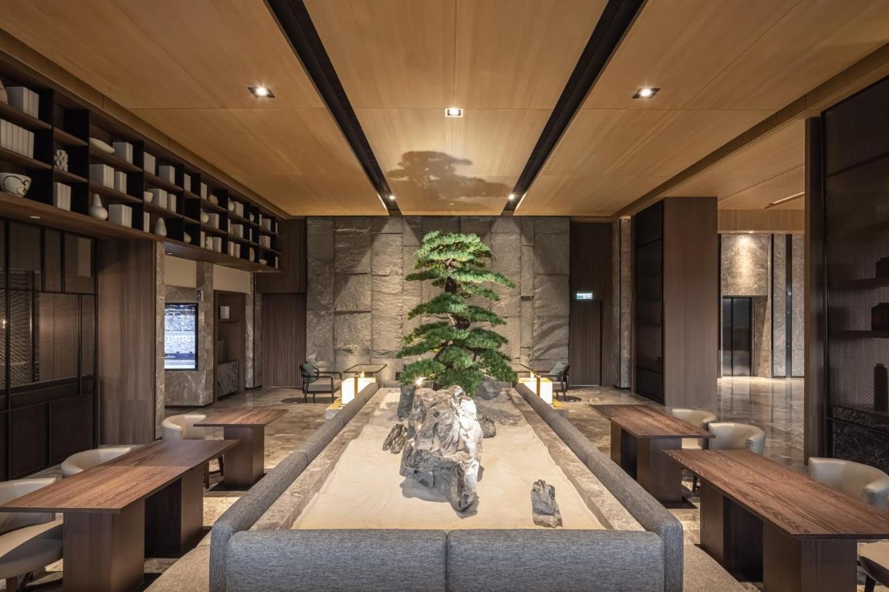 Lakeshore Hotel Hualien Taroko Shunan Exterior photo The lobby of the hotel