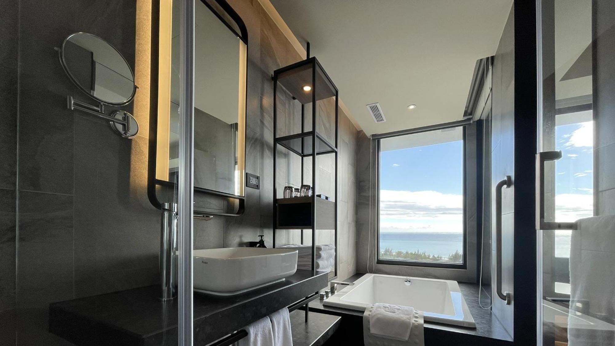 Lakeshore Hotel Hualien Taroko Shunan Room photo Bathroom