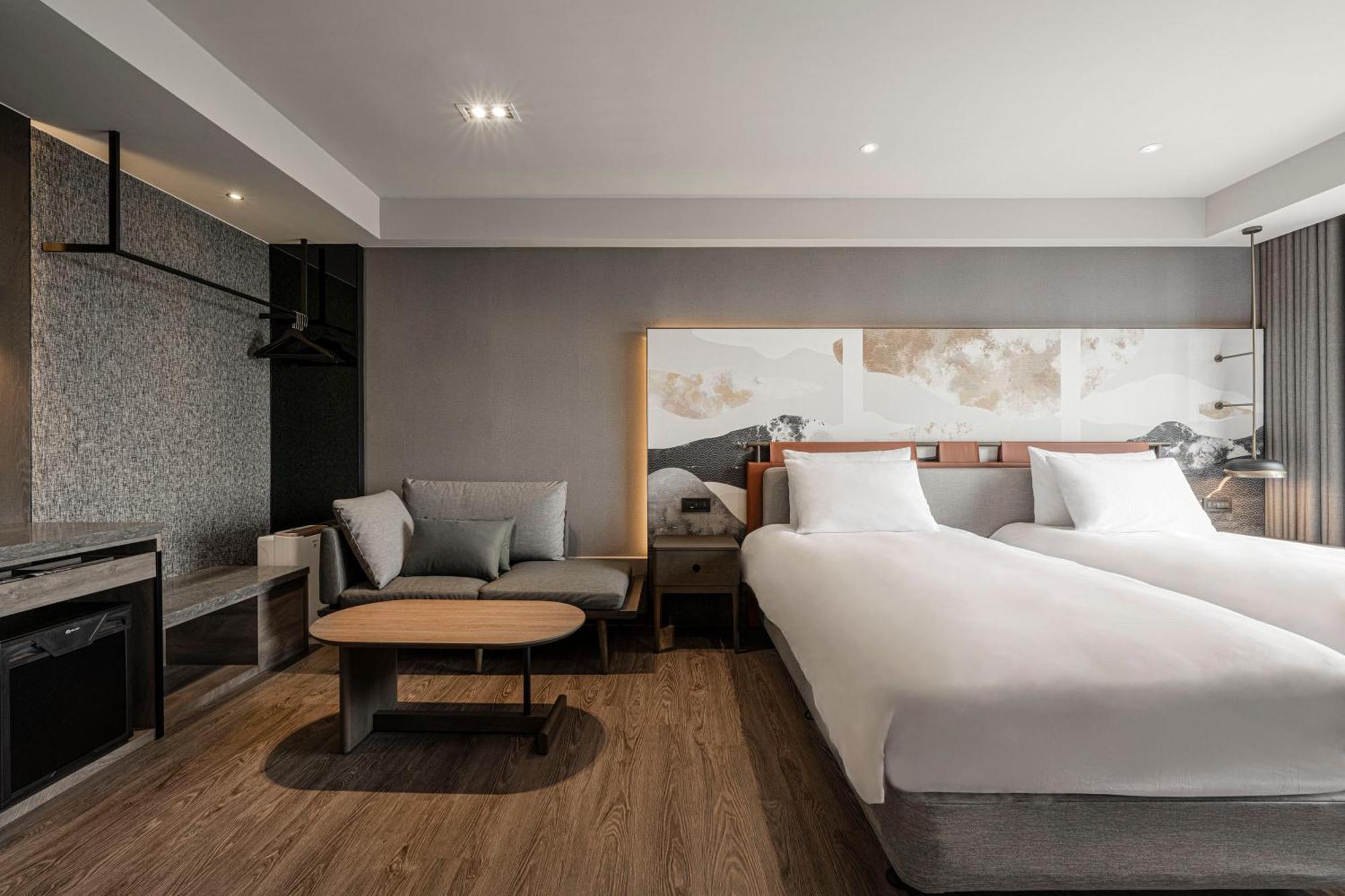 Lakeshore Hotel Hualien Taroko Shunan Exterior photo Deluxe Room