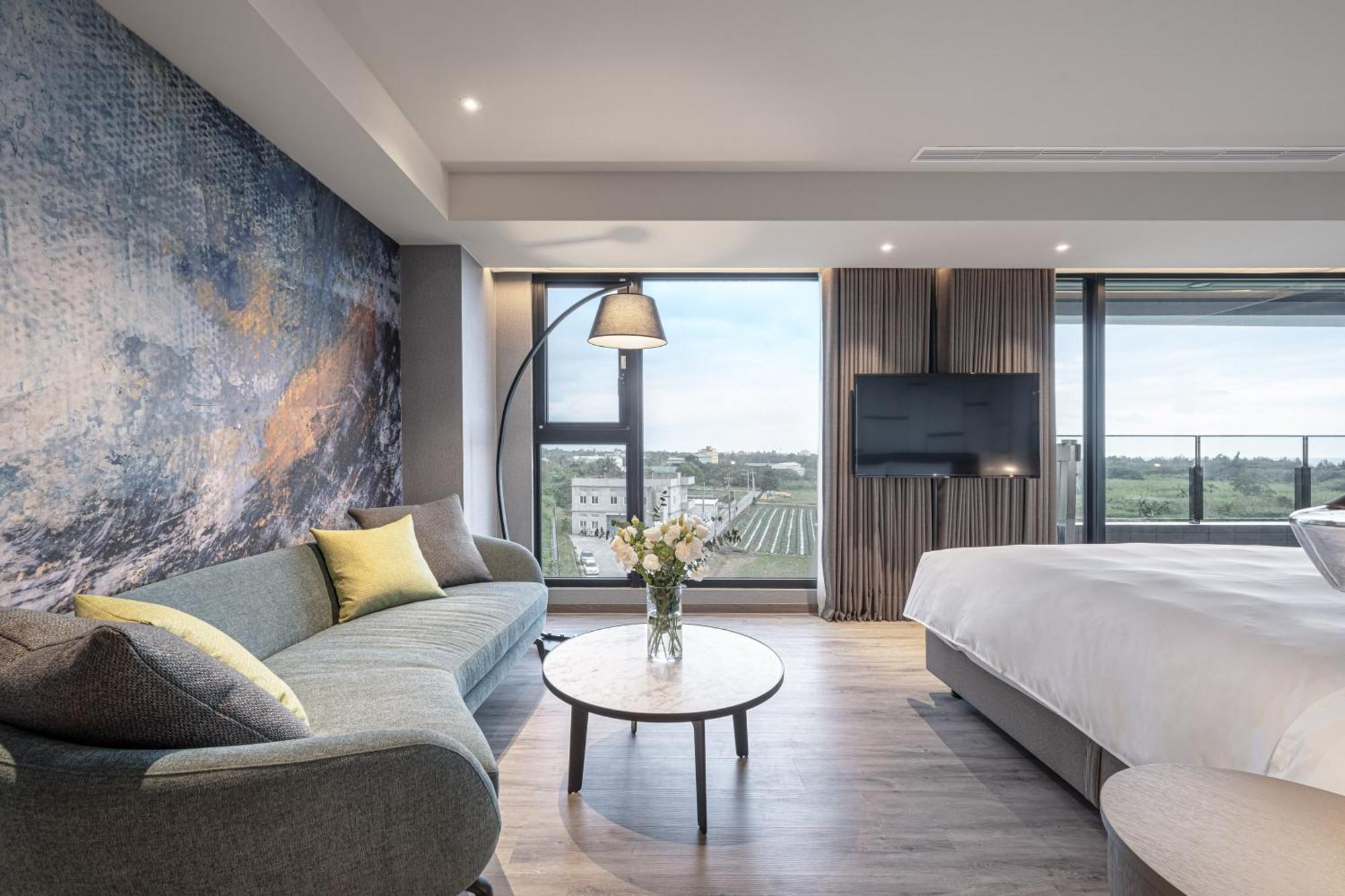Lakeshore Hotel Hualien Taroko Shunan Room photo Deluxe Suite